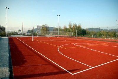 Boisko Orlik 2012 w Kowarach