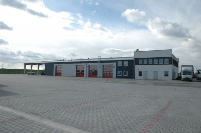 Budynek biurowo-socjalny ze stacją kontroli pojazdów