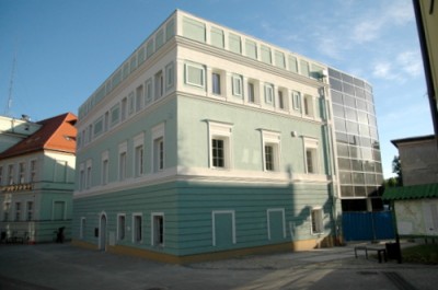 Budynek Centrum Integracji i Tradycji Miasta w Kowarach