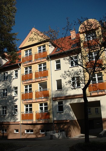 Budynek wielorodzinny w Jeleniej Górze, ul. Kochanowskiego