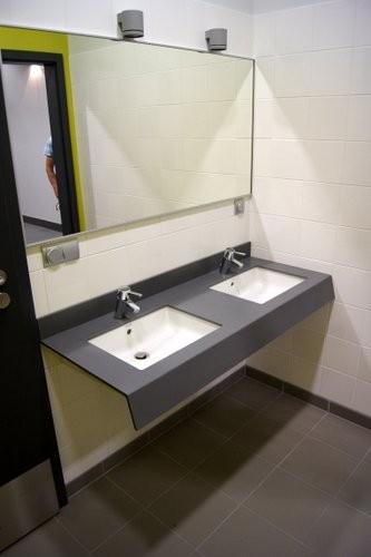 Adaptacja byłego kina ORZEŁ na potrzeby Centrum Integracji Kulturalnej 