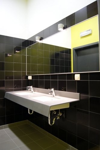 Adaptacja byłego kina ORZEŁ na potrzeby Centrum Integracji Kulturalnej 