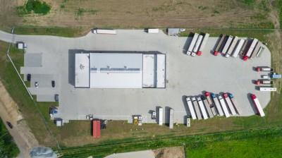 Budowa budynku biurowego z halą warsztatową i stacją kontroli pojazdów