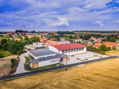 Budowa przyszkolnego basenu wraz z wyposażeniem w Witoszowie Dolnym