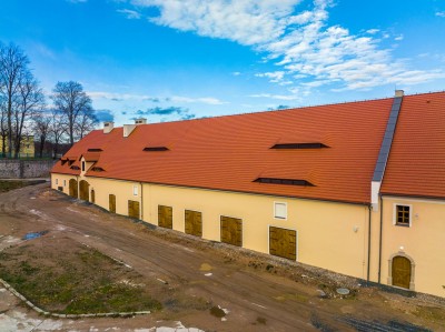 Przebudowa i rozbudowa budynku Wielkiej Stajni, pod nową ekspozycję edukacyjno-przyrodniczą